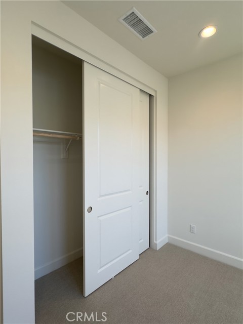 Detail Gallery Image 17 of 41 For 17532 Cameron Ln, Huntington Beach,  CA 92647 - 3 Beds | 2/1 Baths