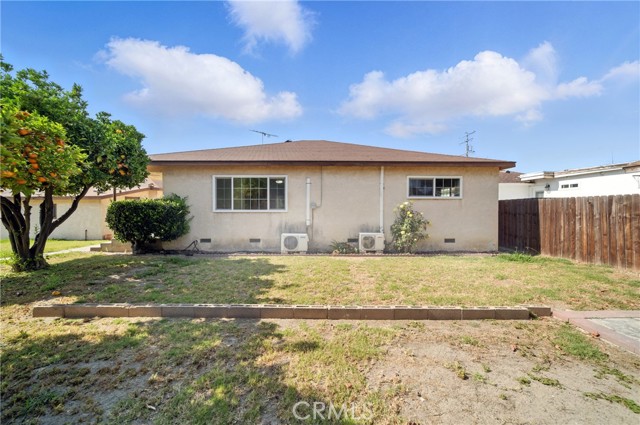 12218 Academy Way, Artesia CA: https://media.crmls.org/medias/0efc8b62-1fe0-4136-87a2-de2ca1b67460.jpg