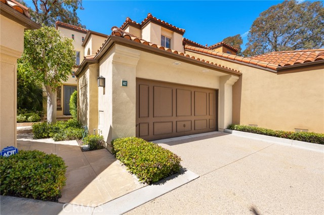 Detail Gallery Image 1 of 1 For 417 Bay Hill Dr, Newport Beach,  CA 92660 - 2 Beds | 2/1 Baths