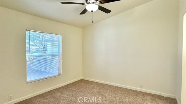 Detail Gallery Image 14 of 36 For 22241 Nisqually Rd #18,  Apple Valley,  CA 92308 - 3 Beds | 2 Baths