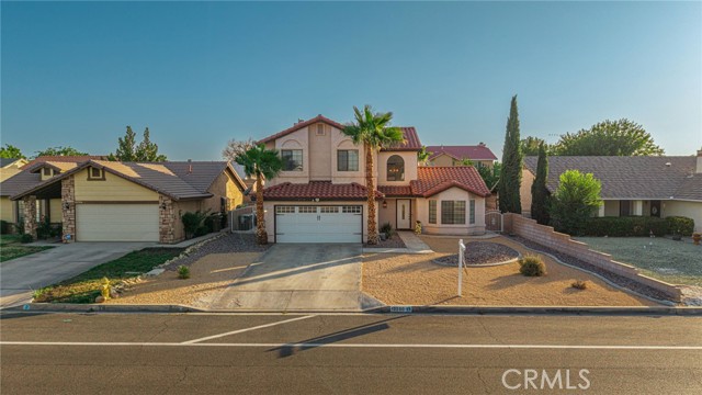 13290 Riverview Drive, Victorville CA: https://media.crmls.org/medias/0eff5f14-74fb-456f-914d-bd3b4eb93700.jpg