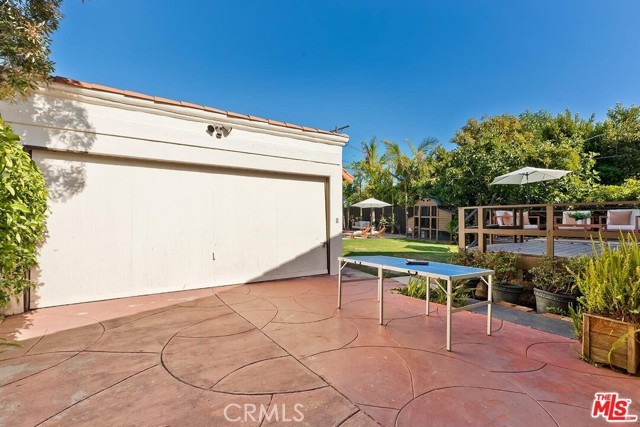 Detail Gallery Image 27 of 29 For 384 N Bonhill Rd, Los Angeles,  CA 90049 - 3 Beds | 3/2 Baths