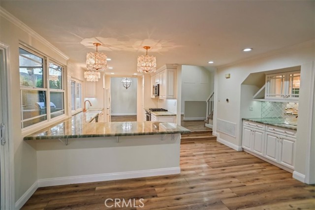 28503 Ray Court, Saugus CA: https://media.crmls.org/medias/0effc9c3-fe76-41af-816c-b2b0dd792e91.jpg