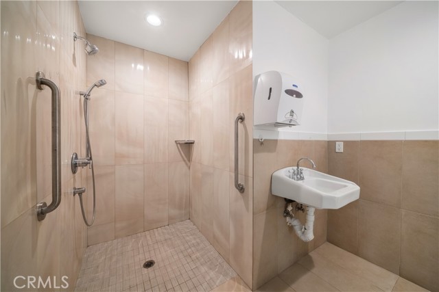 Detail Gallery Image 17 of 45 For 549 E Ada, Glendora,  CA 91741 - 6 Beds | 3 Baths