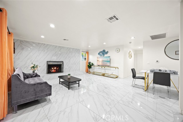 5138 Daleview Avenue, Temple City CA: https://media.crmls.org/medias/0f0047a3-5b67-46b9-bb69-2702f7ea922c.jpg