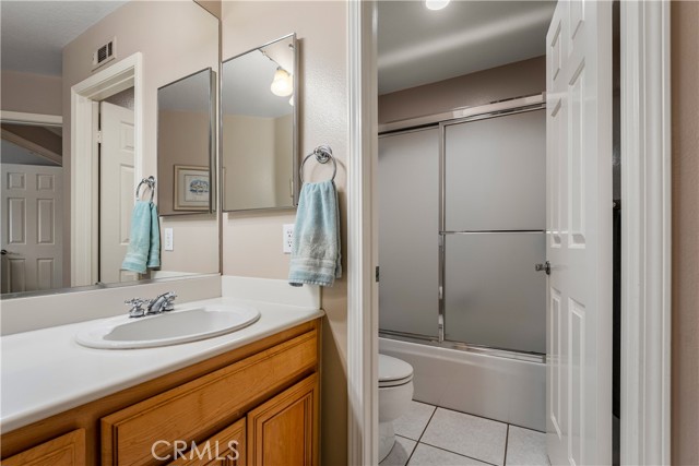 Image 50 of 74 For 823 Cottontail