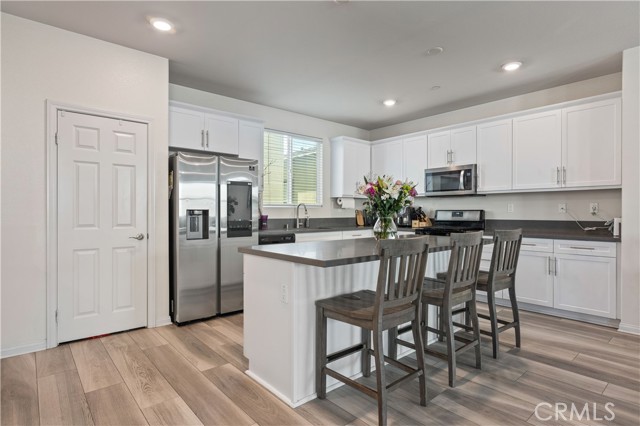 Detail Gallery Image 19 of 61 For 1208 Dock, Harbor City,  CA 90710 - 4 Beds | 4 Baths