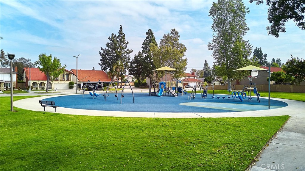 https://media.crmls.org/medias/0f00841f-403e-4373-a782-a7fa34214bf3.jpg?preset=X-Large