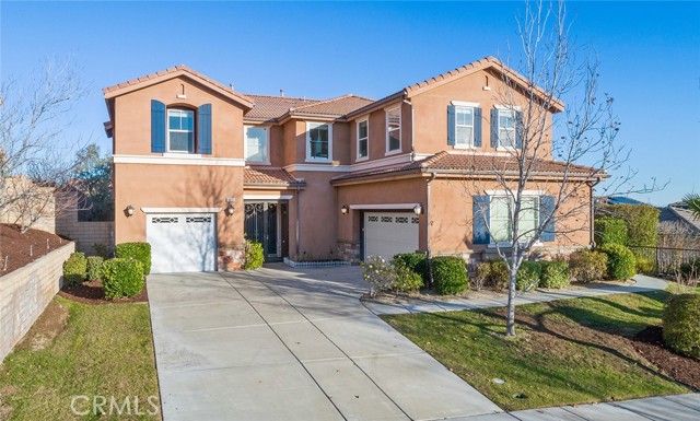 4851 Thornbush Way, Fontana, CA 92336