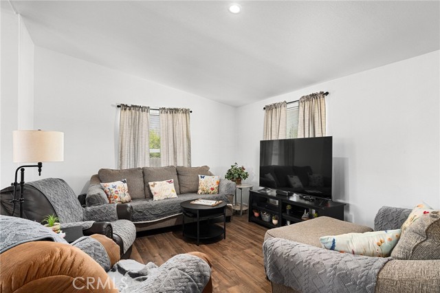 1863 Norwood Drive, Paradise CA: https://media.crmls.org/medias/0f018aec-be72-4f77-b42a-911d244541c3.jpg