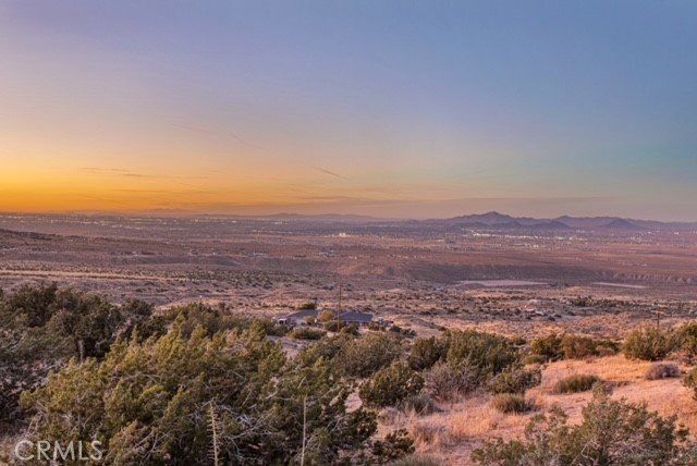 Detail Gallery Image 36 of 53 For 25624 Castlerock Rd, Apple Valley,  CA 92308 - 3 Beds | 2 Baths