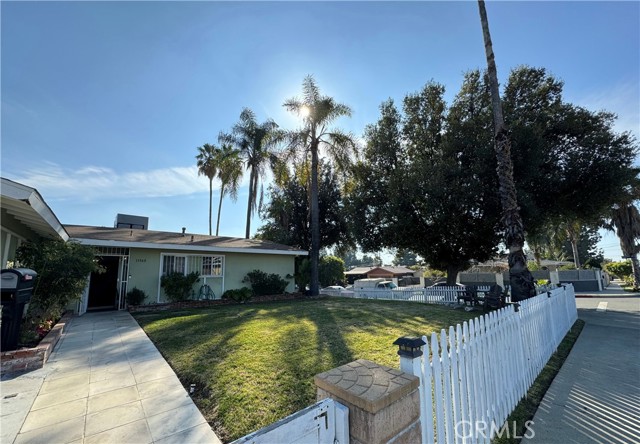 11940 Gager Street photo 2