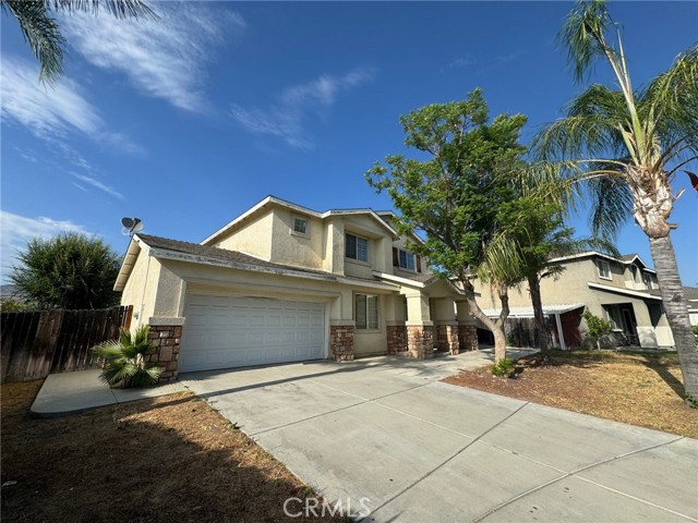 Detail Gallery Image 1 of 34 For 43534 Amazon St, Hemet,  CA 92544 - 4 Beds | 2/1 Baths