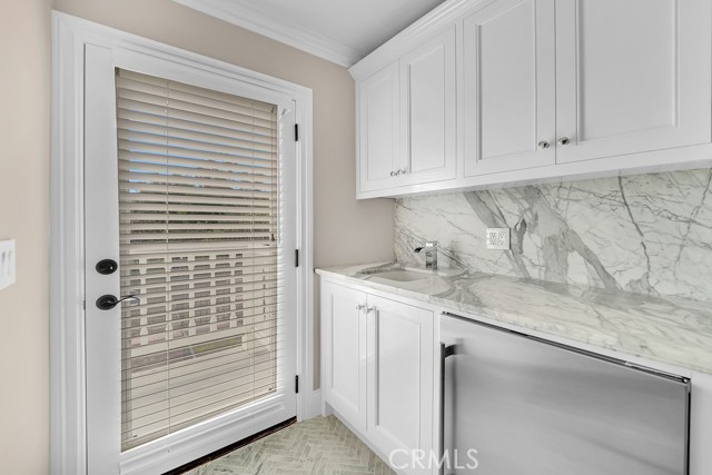Detail Gallery Image 33 of 71 For 1962 Lower Lake Dr, North Tustin,  CA 92705 - 6 Beds | 7/1 Baths
