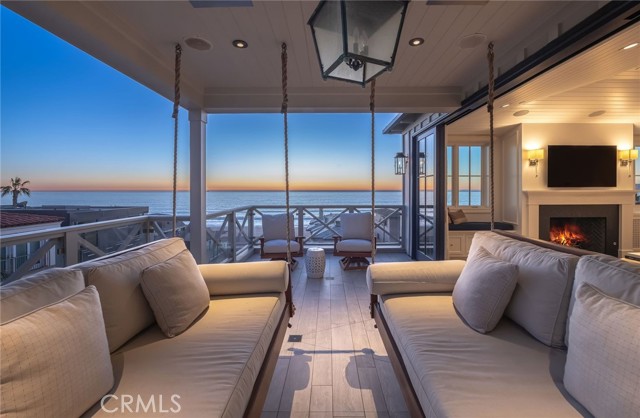 South Covered deck