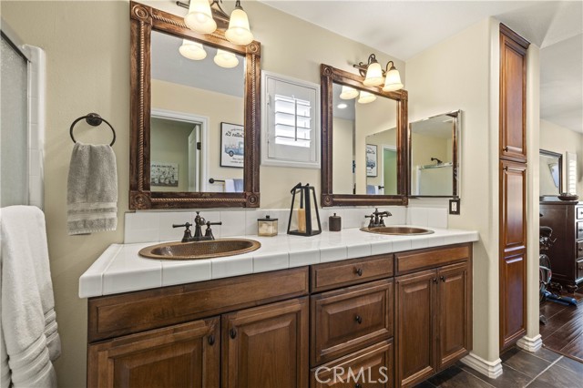 Detail Gallery Image 16 of 33 For 28385 Mirabelle Ln, Saugus,  CA 91350 - 2 Beds | 2 Baths