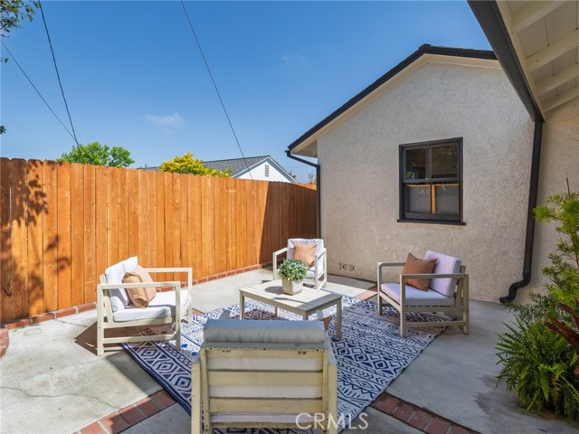 5526 Halison St, Torrance CA: https://media.crmls.org/medias/0f063cf1-47eb-472d-8d58-a31a4c31b3b5.jpg