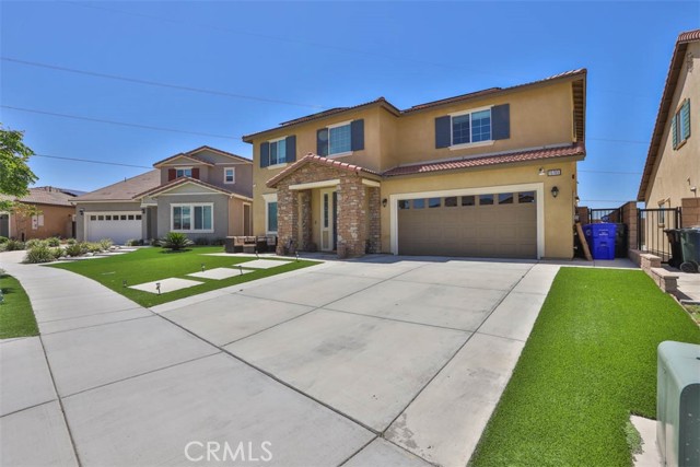 Detail Gallery Image 4 of 46 For 15765 Kings Peak Dr, Fontana,  CA 92336 - 5 Beds | 3 Baths