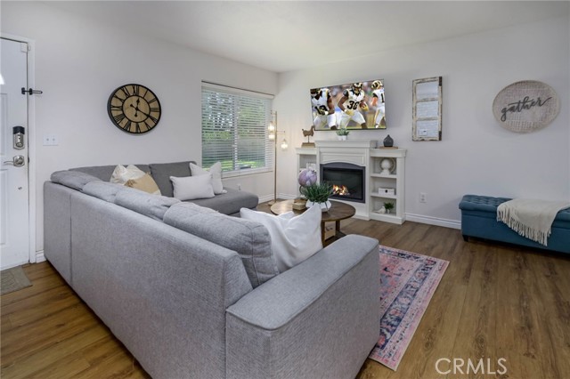 Detail Gallery Image 15 of 35 For 1546 Tilson Cir, Corona,  CA 92882 - 3 Beds | 2 Baths