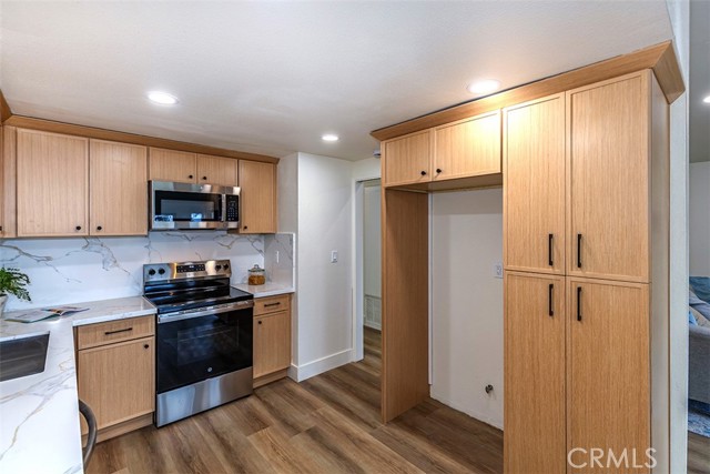 3683 Cactusview Drive, San Diego CA: https://media.crmls.org/medias/0f06c1a4-6a4a-44f9-be61-2a32e18b73f1.jpg
