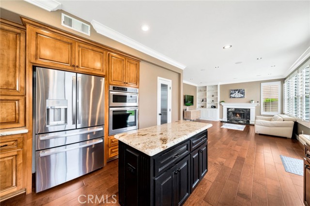 16139 Crooked Creek Court, Chino Hills CA: https://media.crmls.org/medias/0f06d180-1f47-46e7-aa1a-c22088179dff.jpg