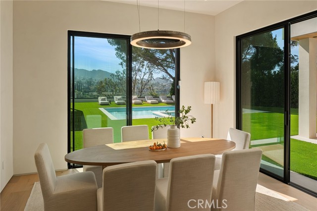16093 Royal Oak Road photo 34