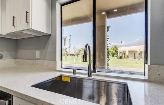 Detail Gallery Image 9 of 11 For 67141 N Chimayo, Cathedral City,  CA 92234 - 2 Beds | 2 Baths