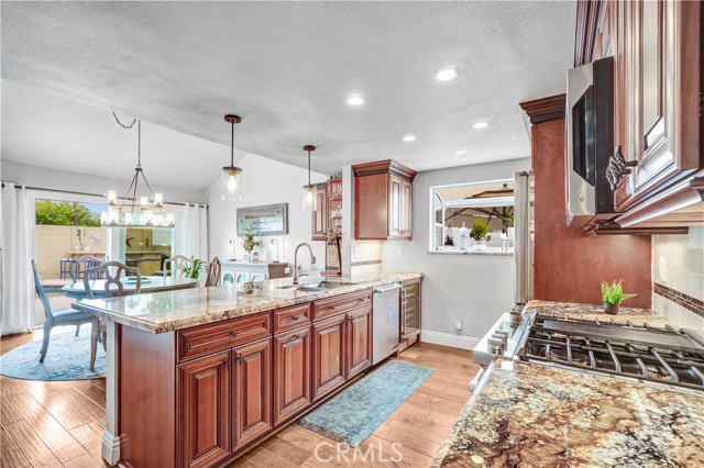 Image 11 of 31 For 631 Holmes Avenue