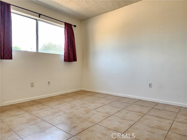 Detail Gallery Image 20 of 23 For 9116 Palm St, Bellflower,  CA 90706 - – Beds | – Baths