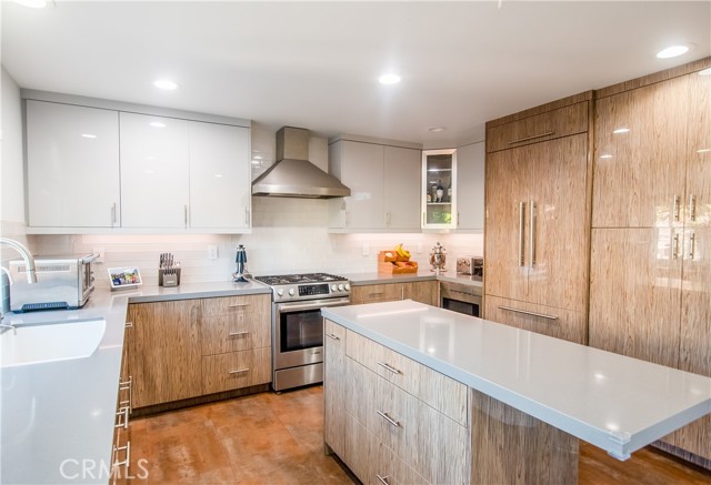 Detail Gallery Image 10 of 37 For 14 Rowan Dr, Aliso Viejo,  CA 92656 - 3 Beds | 2/1 Baths