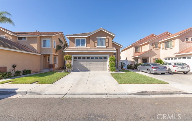 Detail Gallery Image 3 of 41 For 844 Pathfinder, Corona,  CA 92878 - 3 Beds | 2/1 Baths