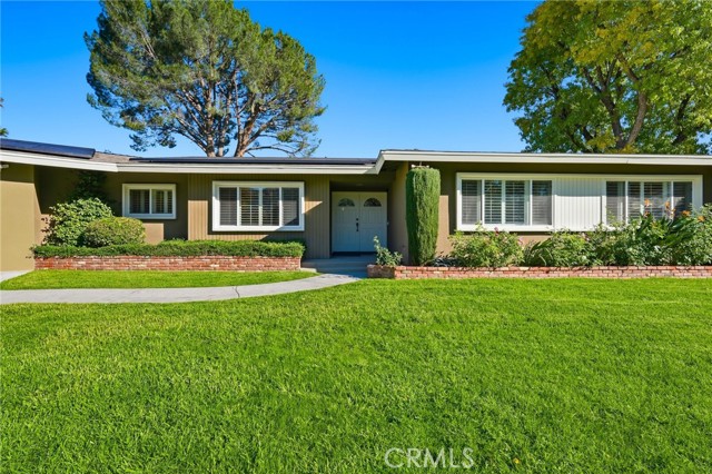 Detail Gallery Image 5 of 64 For 22301 Marilla St, Chatsworth,  CA 91311 - 4 Beds | 3 Baths