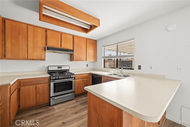 Detail Gallery Image 15 of 45 For 29527 Singing Wood Ln, Menifee,  CA 92586 - 4 Beds | 2 Baths