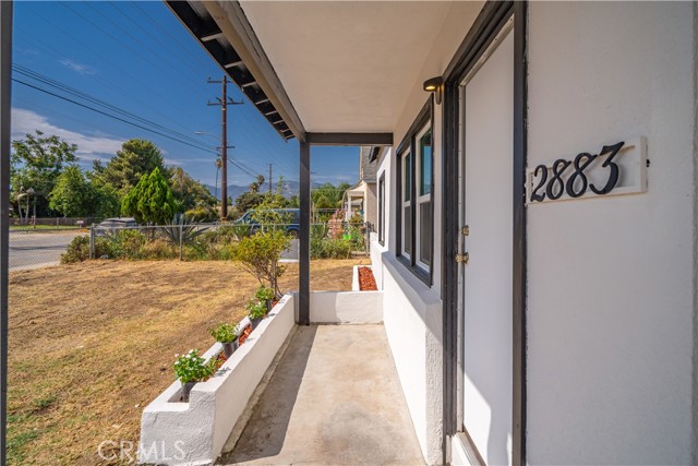 Detail Gallery Image 3 of 39 For 2883 N California St, San Bernardino,  CA 92407 - 4 Beds | 2 Baths