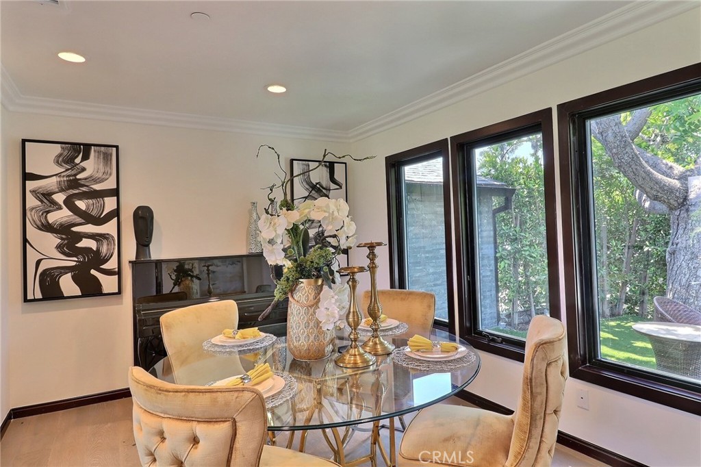 MLS #WS25153368 img 16