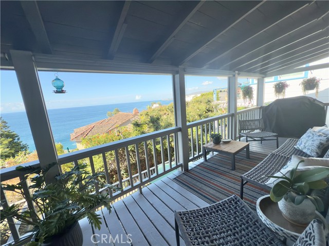 Detail Gallery Image 21 of 38 For 162 Sunset Terrace, Laguna Beach,  CA 92651 - 4 Beds | 2 Baths