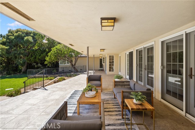 840 W Orange Grove Avenue, Arcadia CA: https://media.crmls.org/medias/0f0d5d87-91b9-438d-9b2e-d3b2a0dcafcb.jpg