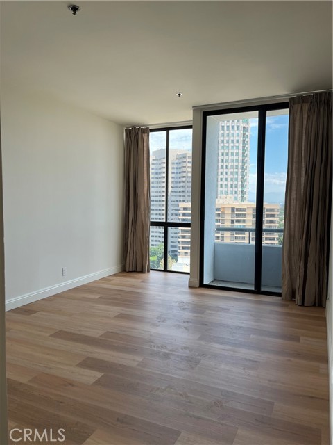 Detail Gallery Image 17 of 26 For 10660 Wilshire Bld #1707,  Los Angeles,  CA 90024 - 3 Beds | 3/1 Baths