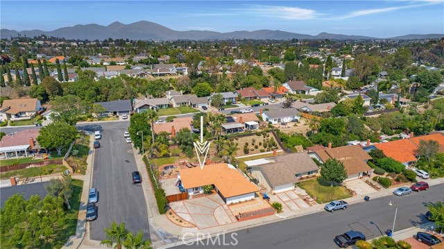 26281 Papagayo Drive, Mission Viejo CA: https://media.crmls.org/medias/0f0e9fd4-9cc2-4a8b-b5ae-b51ae3197679.jpg