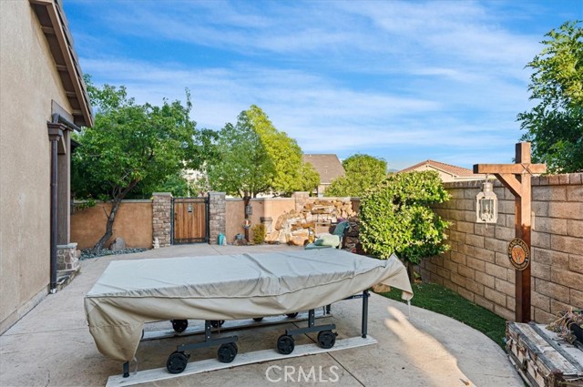 22517 Skipping Stone Drive, Saugus CA: https://media.crmls.org/medias/0f0f6f44-cb76-4b41-93a9-1e85ae68ade7.jpg