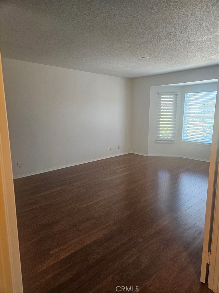 MLS #OC25270079 image #11