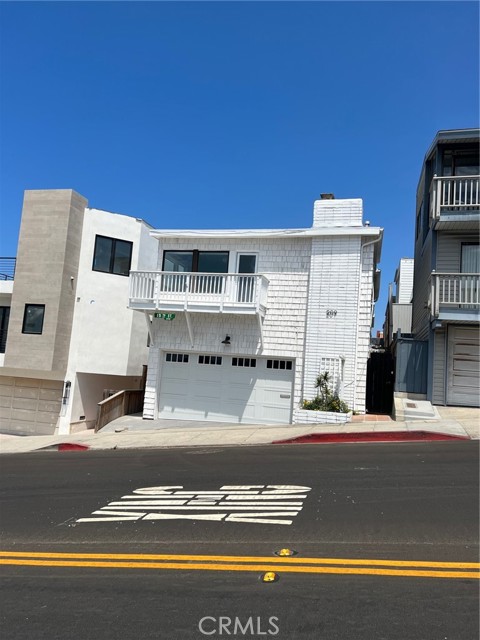Crisp White Front of House
