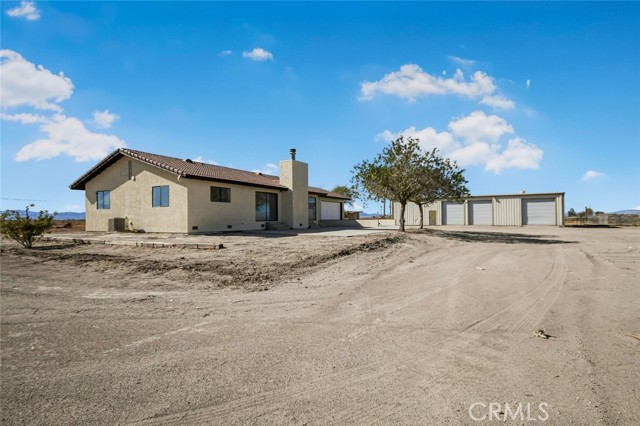 Detail Gallery Image 23 of 35 For 5701 E Avenue E, Lancaster,  CA 93535 - 3 Beds | 2 Baths