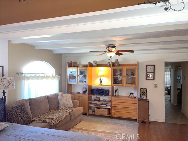 4488 Hillside Avenue, Norco CA: https://media.crmls.org/medias/0f11f495-24ad-4d43-8f90-093df871c69c.jpg