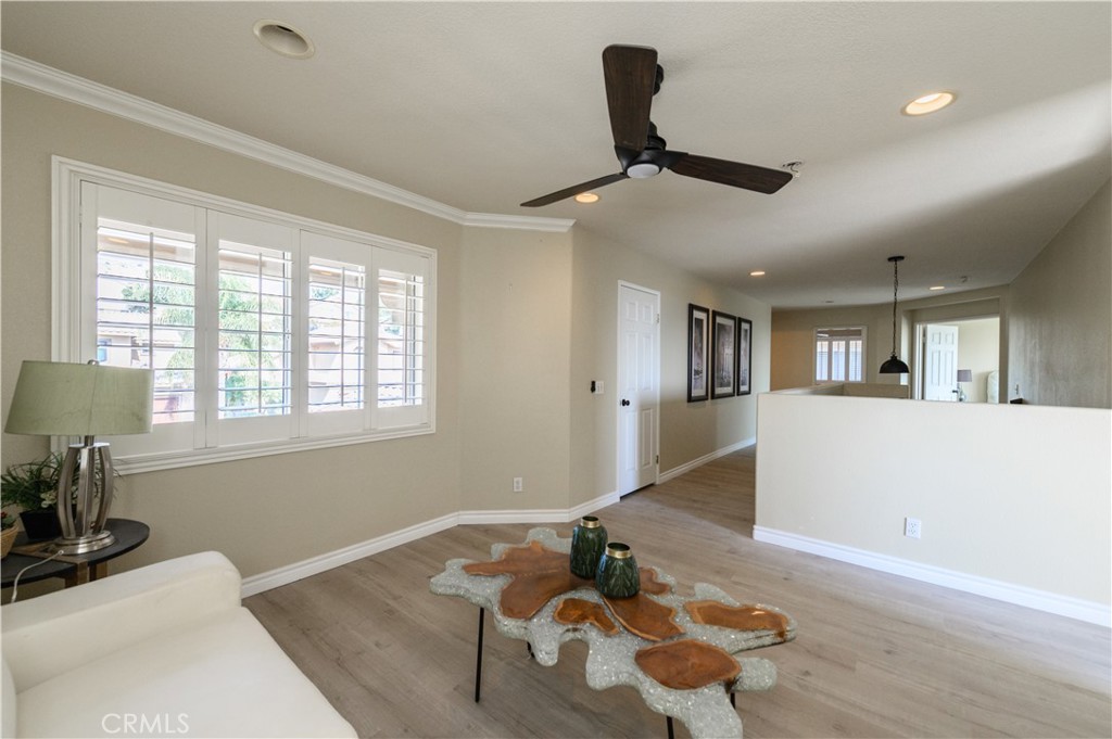 0f1259c6 D700 46c5 8111 8f8545e472b8