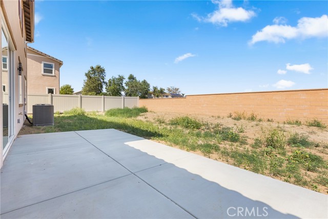 Detail Gallery Image 39 of 46 For 14424 Buvan Ct, Moreno Valley,  CA 92555 - 5 Beds | 3/1 Baths