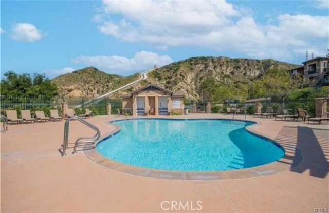 Detail Gallery Image 24 of 26 For 16410 W Nicklaus Dr #143,  Sylmar,  CA 91342 - 3 Beds | 3 Baths