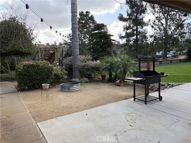 Detail Gallery Image 4 of 20 For 341 N Las Flores, Nipomo,  CA 93444 - 5 Beds | 3 Baths