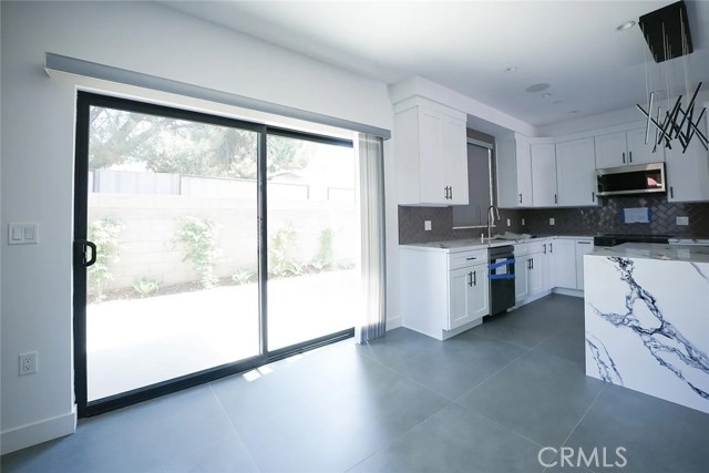 Detail Gallery Image 13 of 54 For 8034 036,038 Fair Ave, Sun Valley,  CA 91352 - – Beds | – Baths