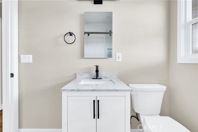 Image 12 of 51 For 5602 Verdura Ave